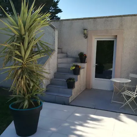 Διαμέρισμα Studio Au Calme *